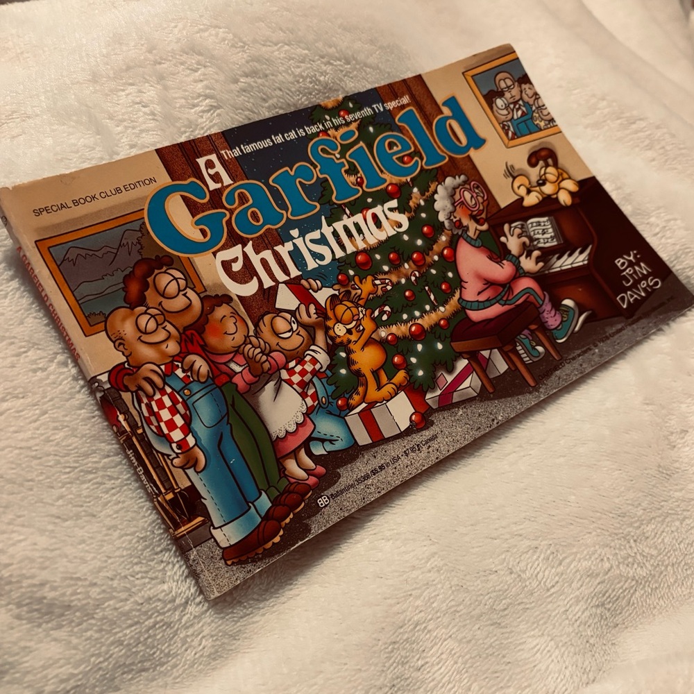 Vintage A Garfield Christmas, Special Book Club Edition December 1987, Paperback